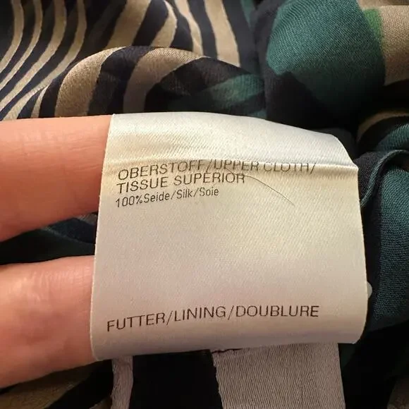 Feraud black, green, blue & purple button down silk top size 44 - Picture 7 of 11